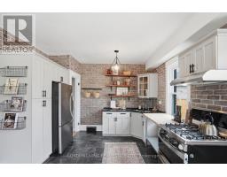 88 TECUMSEH AVENUE E - 10