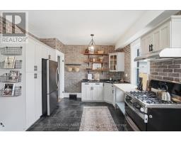 88 TECUMSEH AVENUE E - 14