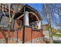 88 TECUMSEH AVENUE E - 4