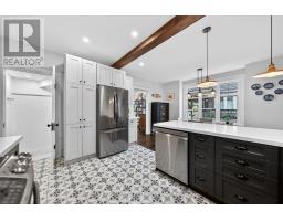 282 PARK STREET - 16