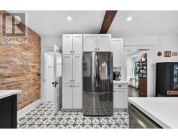 282 PARK STREET - 17