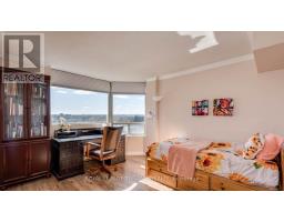 904 - 695 RICHMOND STREET - 11