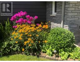 1054 CHIPPEWA DRIVE - 6