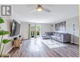 132 - 51 SHOLTO DRIVE - 10