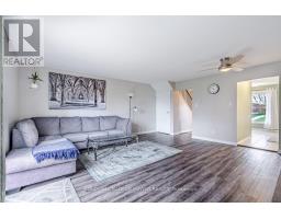 132 - 51 SHOLTO DRIVE - 12