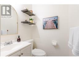 132 - 51 SHOLTO DRIVE - 14