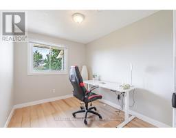 132 - 51 SHOLTO DRIVE - 20