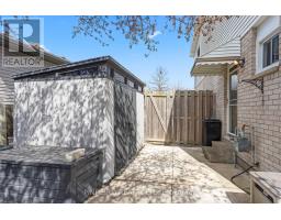 266 ARDSLEY CRESCENT - 37