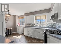 266 ARDSLEY CRESCENT - 8