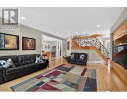 2 - 7222 CLAYTON WALK - 20
