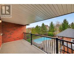 2 - 7222 CLAYTON WALK - 33