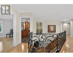 2 - 7222 CLAYTON WALK - 39