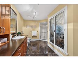 2 - 7222 CLAYTON WALK - 40