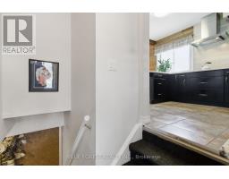 1975 ROYAL CRESCENT - 17