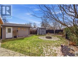 1975 ROYAL CRESCENT - 29