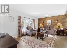 1975 ROYAL CRESCENT - 3