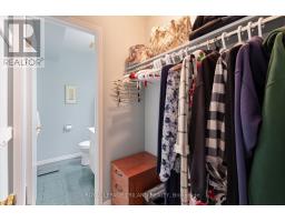 123 - 440 WELINGTON STREET - 24