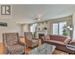 11 - 100 STROUD CRESCENT - 10