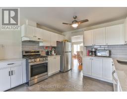 11 - 100 STROUD CRESCENT - 13