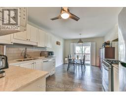 11 - 100 STROUD CRESCENT - 15