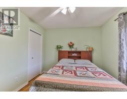 11 - 100 STROUD CRESCENT - 23