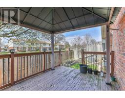 11 - 100 STROUD CRESCENT - 31