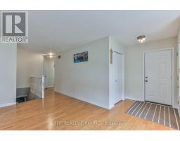 11 - 100 STROUD CRESCENT - 6