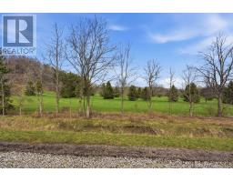 203 - 100 THE PROMENADE - 26