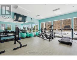 203 - 100 THE PROMENADE - 37