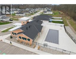 203 - 100 THE PROMENADE - 39