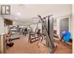 1203 - 250 PALL MALL STREET - 31