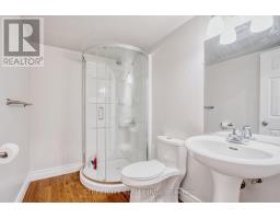 26 GRASMERE CRESCENT - 36