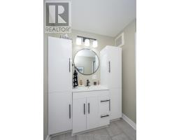 5 - 2615 COLONEL TALBOT ROAD - 22