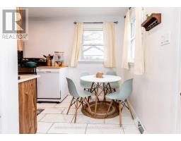 232 QUEEN STREET - 18