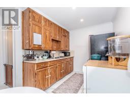 232 QUEEN STREET - 21