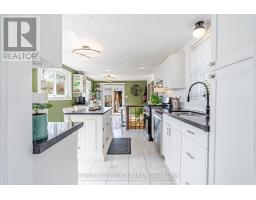 10 1/2 NAAMA STREET - 11