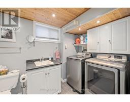 2 THORNE AVENUE - 26