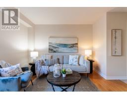 32 - 1059 WHETHERFIELD STREET - 12