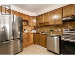 32 - 1059 WHETHERFIELD STREET - 19