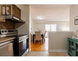 32 - 1059 WHETHERFIELD STREET - 21