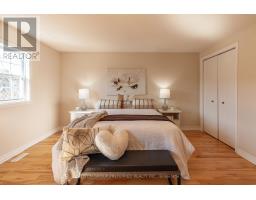 32 - 1059 WHETHERFIELD STREET - 23