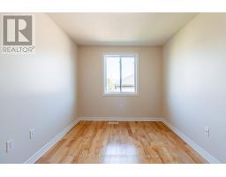 32 - 1059 WHETHERFIELD STREET - 36