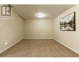 32 - 1059 WHETHERFIELD STREET - 41