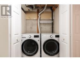 32 - 1059 WHETHERFIELD STREET - 43