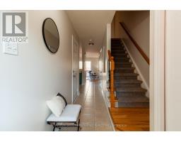 32 - 1059 WHETHERFIELD STREET - 7