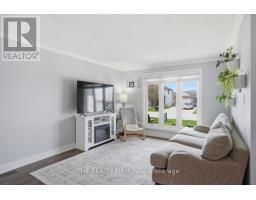 26 ROSSITER ROAD - 12