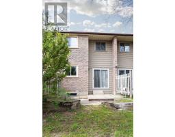 126 - 40 SUMMIT AVENUE - 31