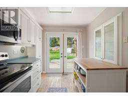 5 MOUNTSFIELD DRIVE - 13