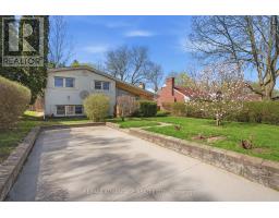 5 MOUNTSFIELD DRIVE - 2