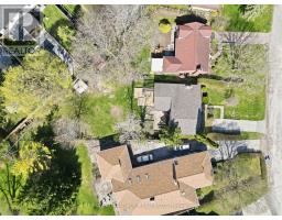 5 MOUNTSFIELD DRIVE - 31